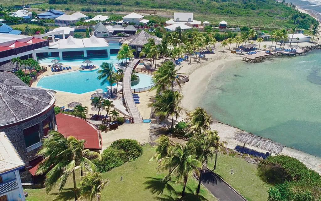 Romantique Et Bel Appartement En Bord De La Mer, Piscine Surveillee Et Belle Plage A 50M Saint-Francois  Esterno foto